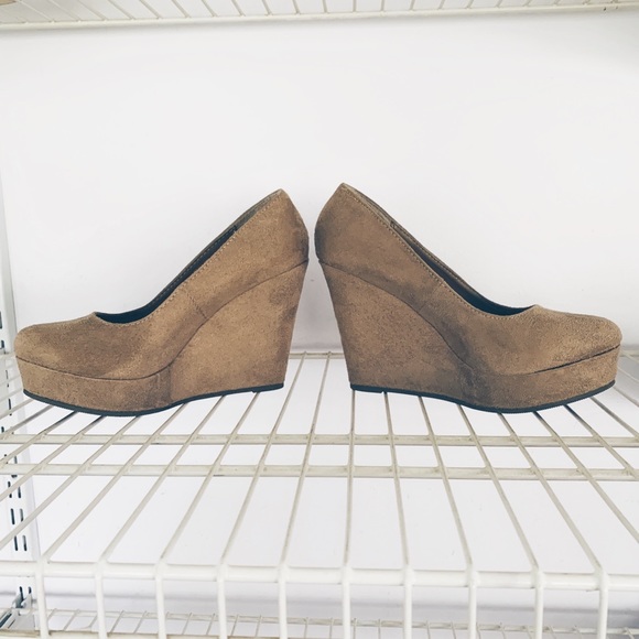 SODA - Picture 7 of 7